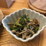 八百一本館 - きょうの限定お昼ごはん（税込 1,380円）評価＝◎:小鉢