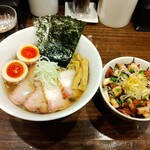 櫻井中華そば店 - 特製 中華そば(塩) & 炙り焼豚丼