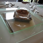 ル・マンジュ・トゥー - 震災復興ランチの器はステキなアクリル製