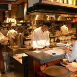 美食酒家　うまか - 料理長を始めに一生懸命頑張っております。