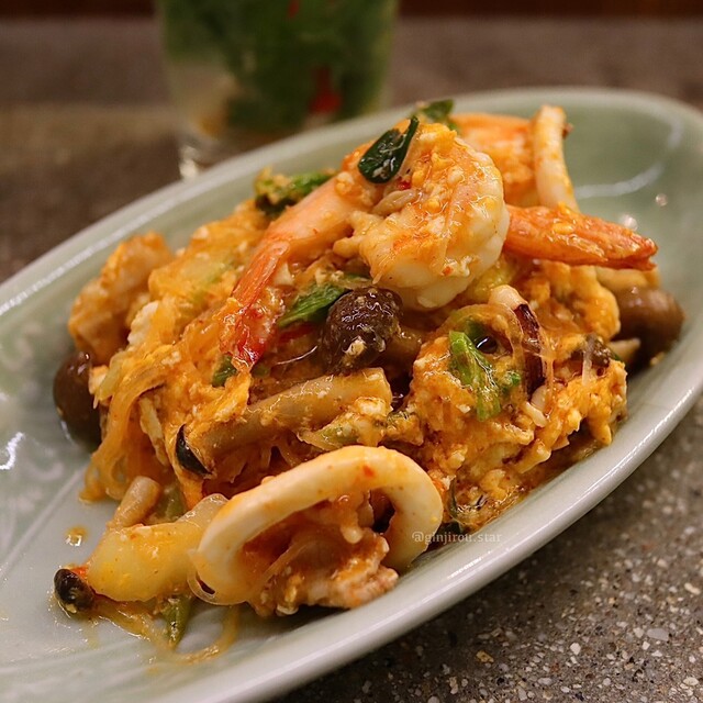 旅人シェフのタイ食堂 Khao カオ 天神橋筋六丁目 タイ料理 食べログ