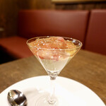 ビストロラドレ - 本マグロ・焼きなす・自家製コンソメジュレ