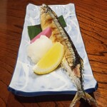 楽食家たちかわ - ◆「焼き魚」 秋刀魚の塩焼き