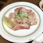 焼肉 鶯谷園 - ガツ塩770円
