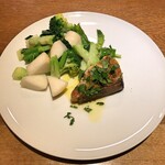 スガハラ - 北海道 日高 鰤 ソテー + 米沢 ブロッコリー & 長葱 & 蕪 & オクラ & 浅葱