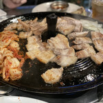 韓国料理 サムギョプサル どやじ - 