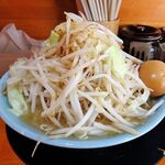 ラーメン 盛太郎 - チャーシュー麺（野菜マシマシ）840円