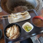 矢沢のヤナ - 塩焼きと鮎飯