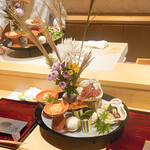 銀座 しのはら - いちじく胡麻味噌、うなぎ昆布巻き、鰆の幽庵焼き、銀杏、 　伊勢海老ほうれん草シメジの白子和え、うずら西京焼き、 　柿なます