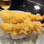 独楽寿司 - えび天握り塩220円