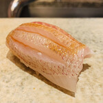 鮨 由う - ・春子鯛の昆布〆