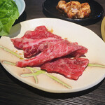 飛騨牛焼肉・韓国料理 丸明 - 飛騨牛カルビ　一人前の量です。