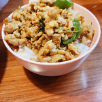 サバイチャイ タイ料理 - 小ガパオ