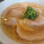 らあめん花月嵐 - しおらぁ麺飯田商店　アップ