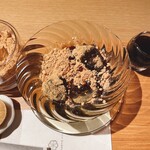 吉祥菓寮 京都四条店 - 自家焙煎きな粉と本わらび粉100%を使った本わらび餅