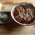 清八 - かけそば　400円　結構美味しかった