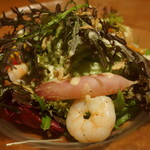 裏参道牛肉店 - 前菜塩ゆでエビサラダ