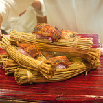 銀座 しのはら - 栗、銀杏、穴子、柴漬けの飯蒸藁巻き
