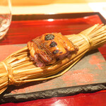 銀座 しのはら - 岐阜子持ち鮎素揚げ