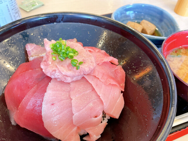 Loites レストラン 飲食店の検索 フライドポテト 清水港海岸食堂バンノウ水産清水河岸の市店
