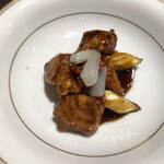 上海酒家 岳 - 黒酢豚