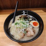 とんこつらぁ麺 嘉晴 - 