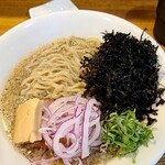 背脂煮干しそば950円