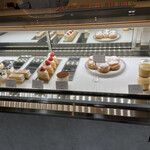 Patisserie Largo - 