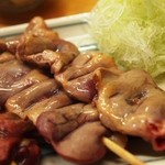 川栄 - 五穀味鶏 白レバ（ハツテキ串）