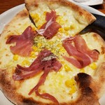 イタリアン・ビストロ・ヒライ - おまかせピザ　　　¥1,000-(税込)