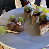 BISTRO FAVORI 代官山 - 