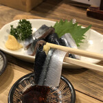太平洋酒場 - 秋刀魚の造り