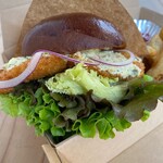 COMMON FOOD & DRINK - 天然神経〆フィッシュバーガー