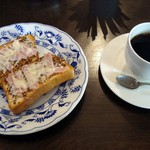 レヴェリー - ハムチーズトースト＋有機栽培ブレンドコーヒー