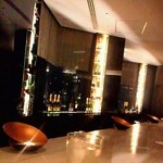 Mixx Bar & Lounge - スタイリッシュな店内。