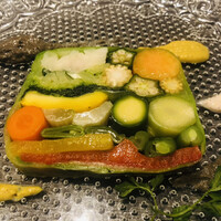 鉄板焼katakago - 鎌倉野菜など、合計十五種類が潜みます