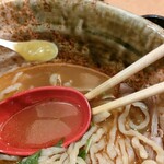 焼きあご塩らー麺 たかはし - 