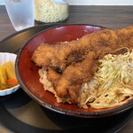 しゅんしゅんめん - セットのカツ丼　実質450円