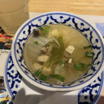 ナムチャイ　岡崎 - 春雨スープ、こちらも具だくさん！