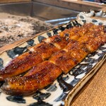 柳家 - コース＋ワインペアリング（1人 約23000円）
      長良川天然うなぎ