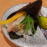 金沢まいもん寿司 - のど黒あぶり究極海苔手巻（660円）