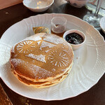 カフェ・ル・プティ・ニ・トロワ - 