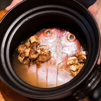 のどぐろ専門 銀座中俣 はなれ - のどぐろと松茸の土鍋ご飯