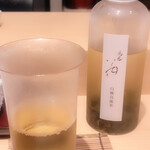 鳥匠 いし井 - 焼き鳥とすごく合ういし井さんオリジナルの白桃烏龍茶