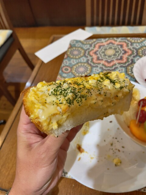 トーストに お味噌汁という斬新な組み合わせのモーニングがいただける純喫茶 By Syokujidaisuki げるぼあ 日本橋 喫茶店 食べログ