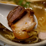 らーめん専門 和海 - 塩らーめん（６５０円）＋特製出汁（５０円）