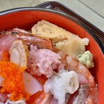市場食堂 燦 - 海鮮ちらし(¥1,000)