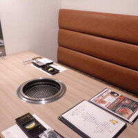 近江うし 焼肉 にくTATSU 青山本店 - 