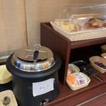 ABホテル奈良 - カレーにパン。