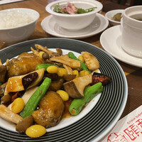個室中華 頤和園 溜池山王店 - 
